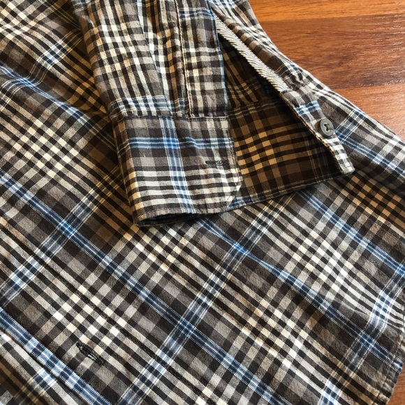 Wrangler Jeans Co. L.S Button Up. Medium. - Picture 3 of 7